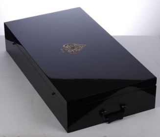 france-champagne-sparkling-wine-ace-of-spades-la-collection